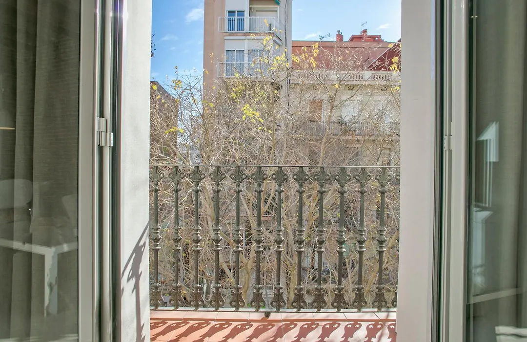 Bcnstop Sant Pau Suites-1